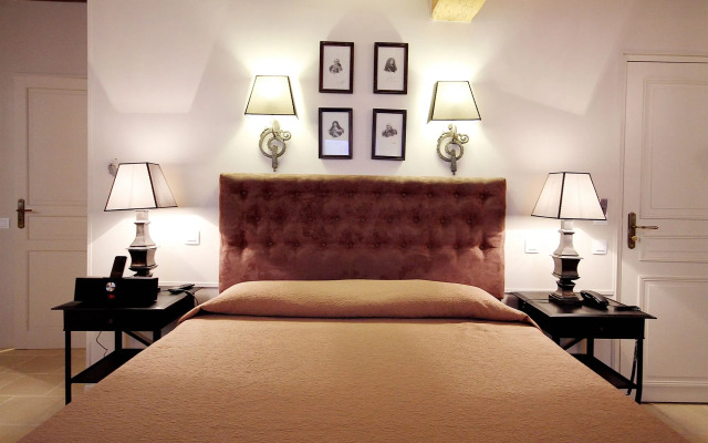 Hôtel Saint-Louis Marais