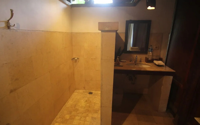 Taman Bebek Resort & Spa