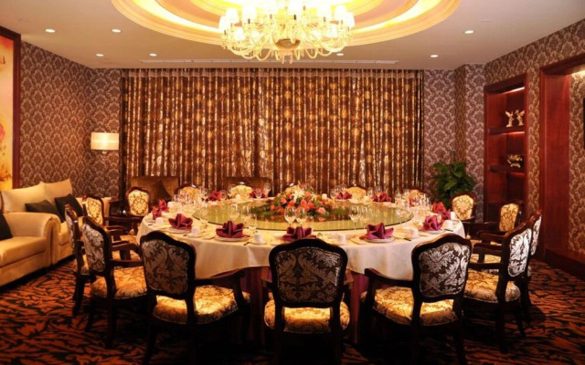 Delightel Hotel West