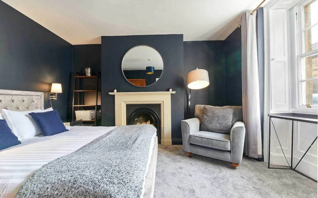 Host Stay The Blacksmiths