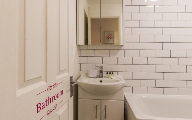 Cosy 1-bedroom Flat in South London