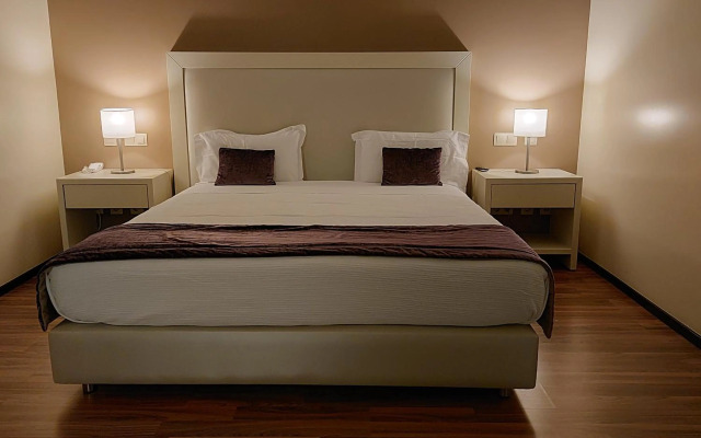 Monte Lírio Hotel