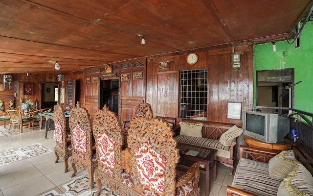 OYO 2157 Pondok Gembyang Air Panas Alam