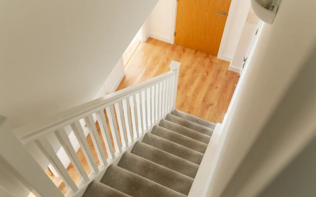 Skyvillion Tower Points - Tower Point Lovely apartment in Enfield London