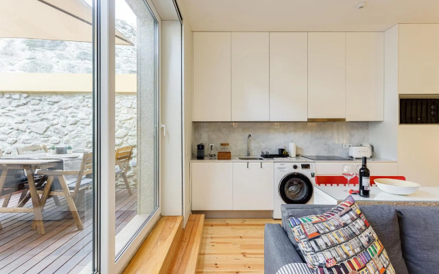 Pinheiro Terrace Downtown Apartment by DA'HOME