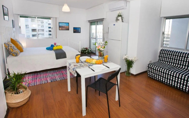 Poseidon Boutique Apartment 2