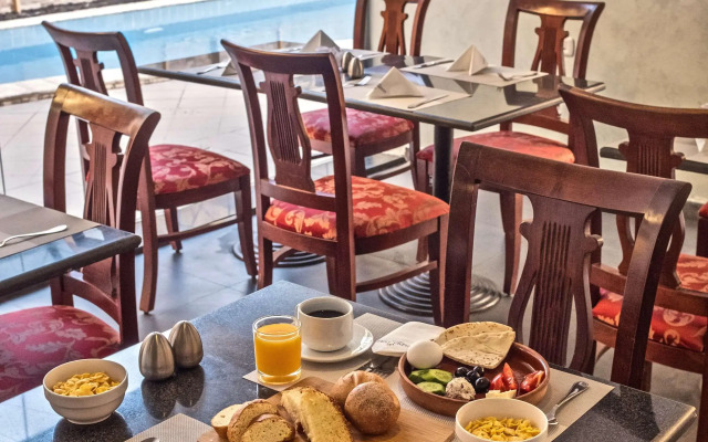 Golden Tulip Aqaba Hotel