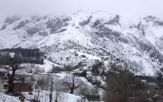 Posada Rural Peñasagra