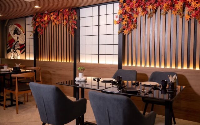 12 The Residence Hotel