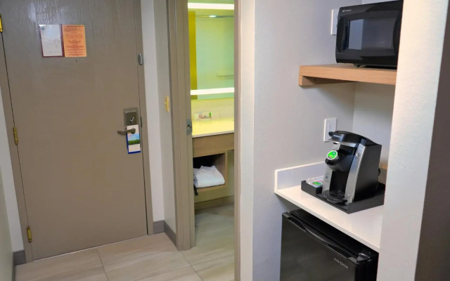 EcoLoft Hotel
