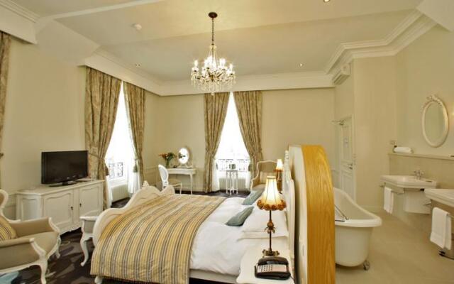 Chateau de la Cazine