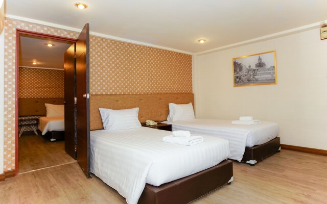 Parasol Inn Chiang Mai Old City Hotel