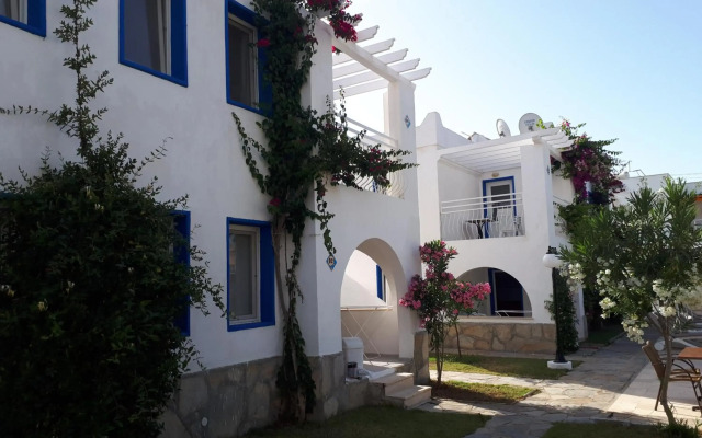 Paradise Apart Hotel