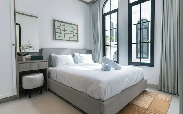 Greenforest Anahata 4 Star Hotel