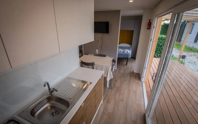 Cottage Eco House - Ideal for 4 People