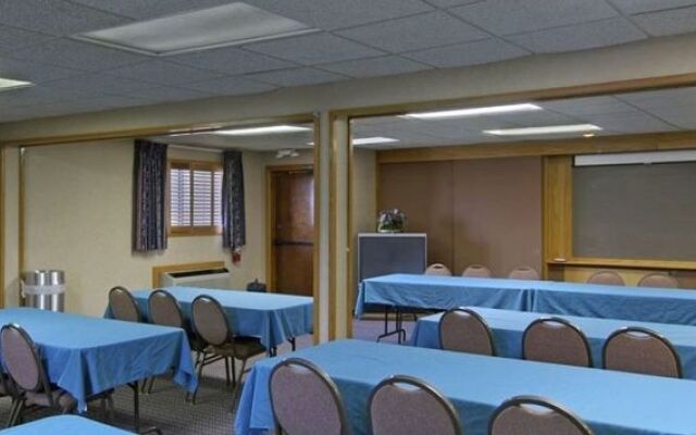 Fiesta Inn and Suites