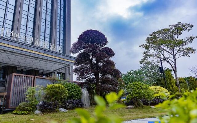 Mehood Theater Hotel