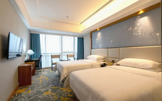 Vienna Hotel Guangdong Dongguan East Bus Station