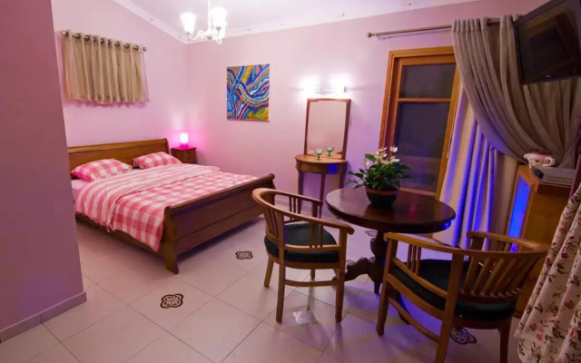 Bellatroun- Hotel/Guest House צימר בלטרון