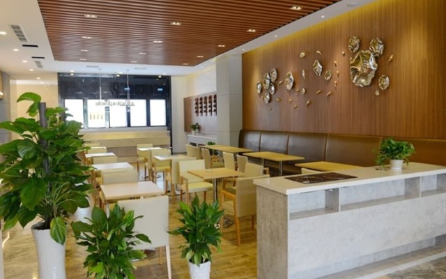 GreenTree Eastern Yancheng Binhai County Aobaolia Beichen Hotel