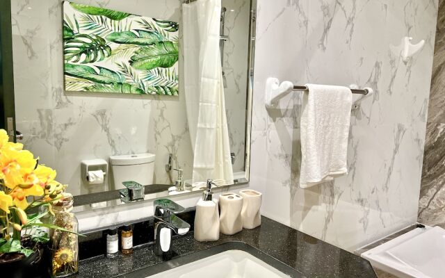 SuperHost - Spacious Apartment In Business Bay With Canal View