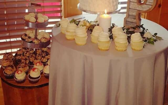 Picture Perfect- Seven Bedroom Cabin