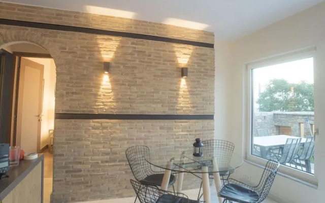 Stunning 2 bedroom house with amazing view