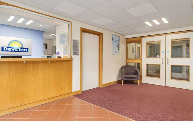 Days Inn by Wyndham Winchester M3