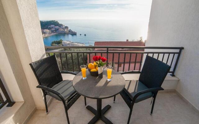 Villa Mona 2