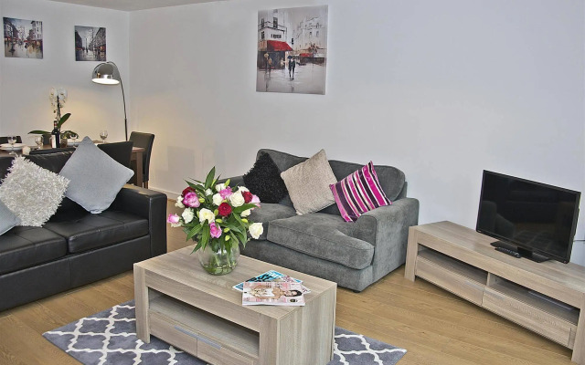 Base Serviced Apartments - Duke Street