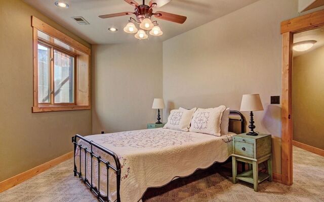 Buffalo Lodge by RedAwning