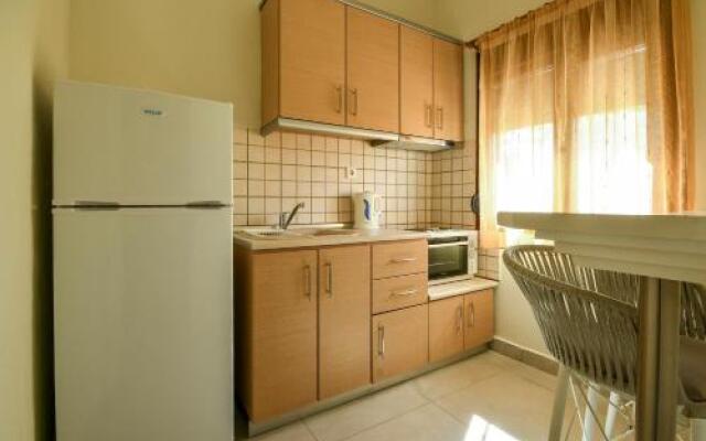 Zinozis Beach Apartments