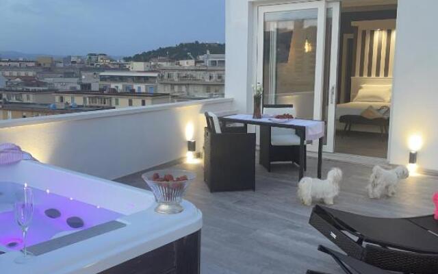 18 Dante Luxury Suites