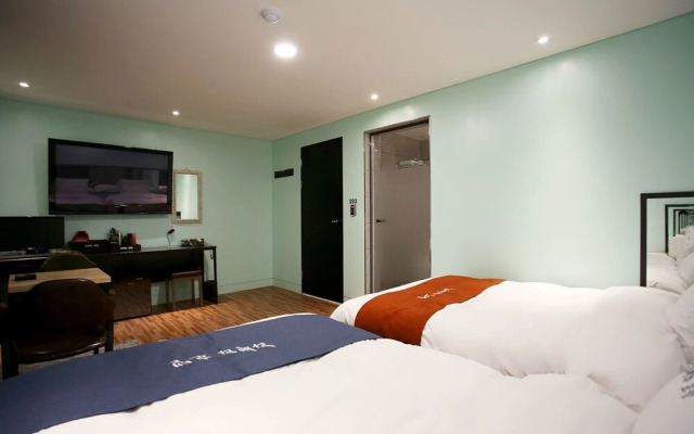Chuncheon Hotel Lavender