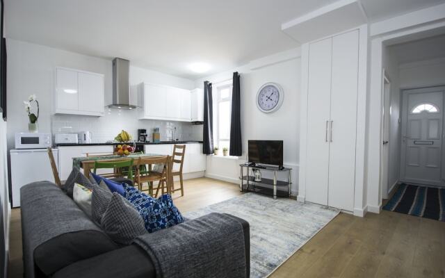 Putney Bridge Two Bedroom Apartments