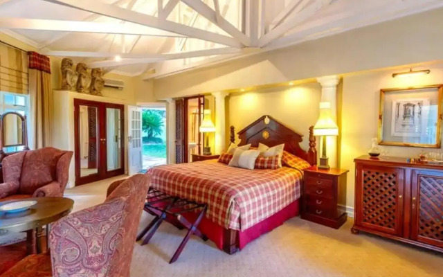 Blue Mountain Luxury Lodge