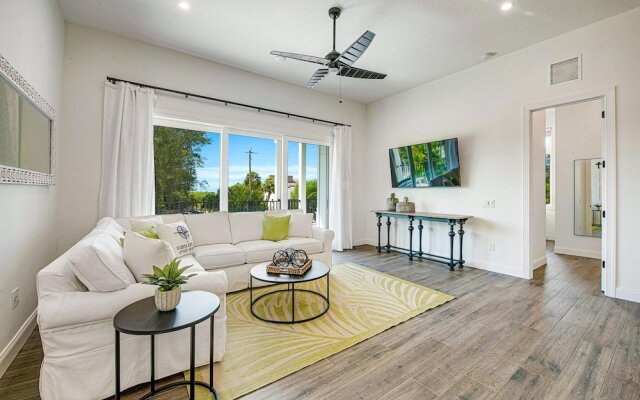 The Plaza in Siesta Key