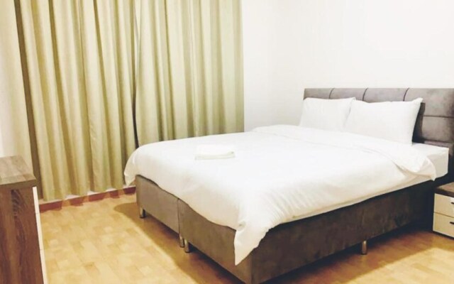 OYO 121 Ramiya Plaza