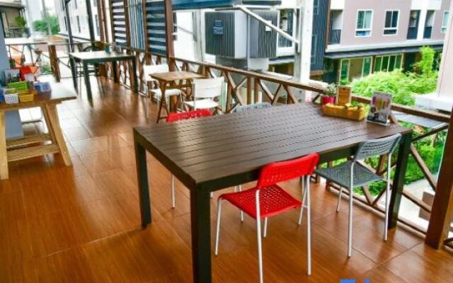 ZZZ Hostel - Don Mueang Airport