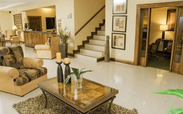 Best Western Plus Cumbres Aeropuerto