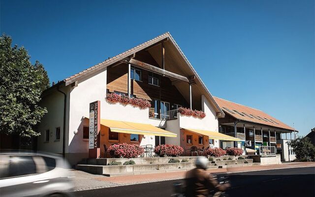 HôTEL RéSIDENCE LA CROIX-BLANCHE