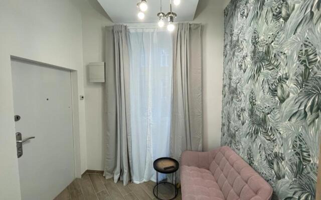 Zeus Design Mini Studio Vienna #5a