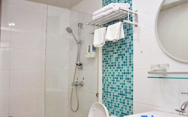 Yunji Hotel (Guangzhou Olympic Sports Center Dongpu Metro Station Branch)