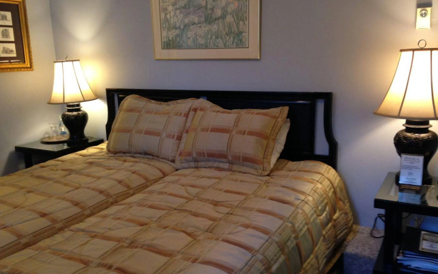 Trinity House Inn