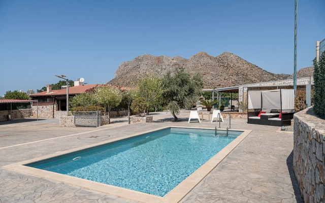Alkistis Sweet Homes