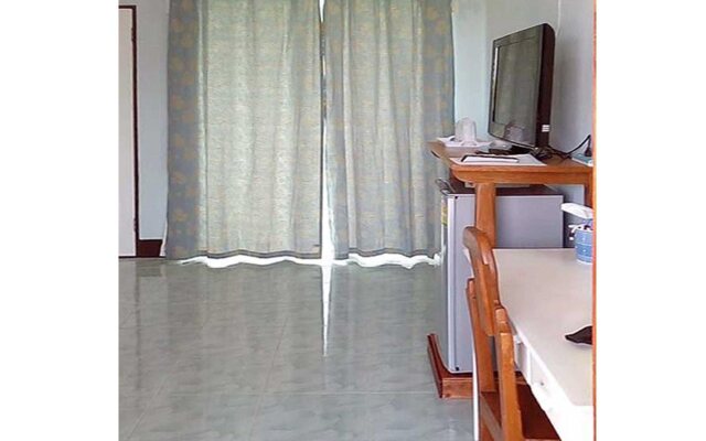 Mrs Luis Guest House
