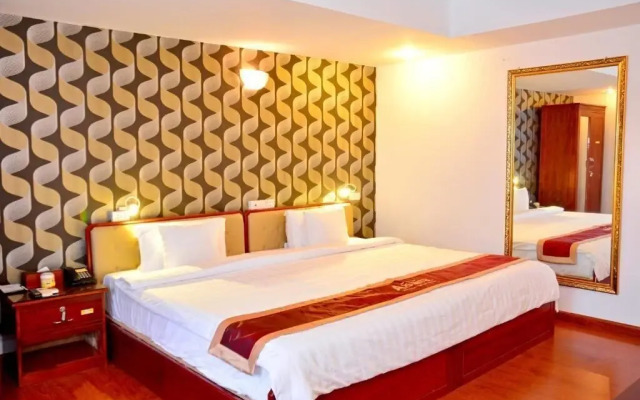 A25 Hotel - 137 Nguyen Du DN