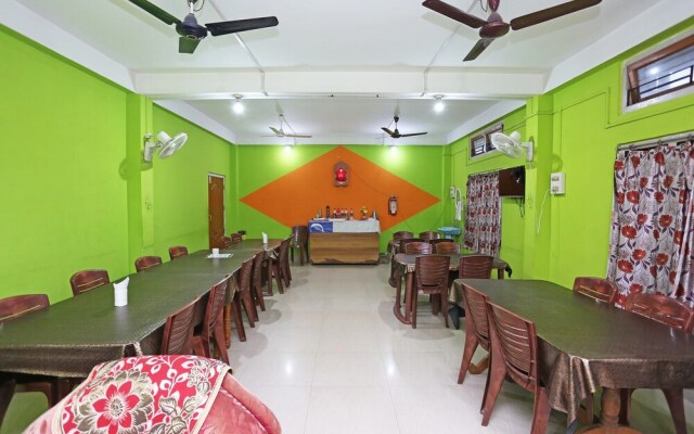 OYO 9800 Shree Krishna Guest House