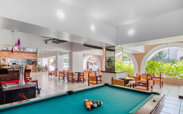 Hotel Castillo Huatulco & Beach Club