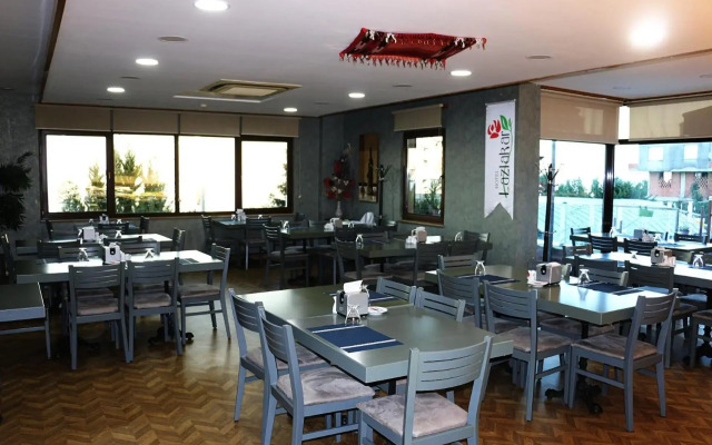 Hotel Lazlakar